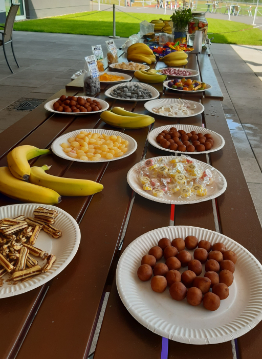 buffet_1.jpg buffet_1.jpg